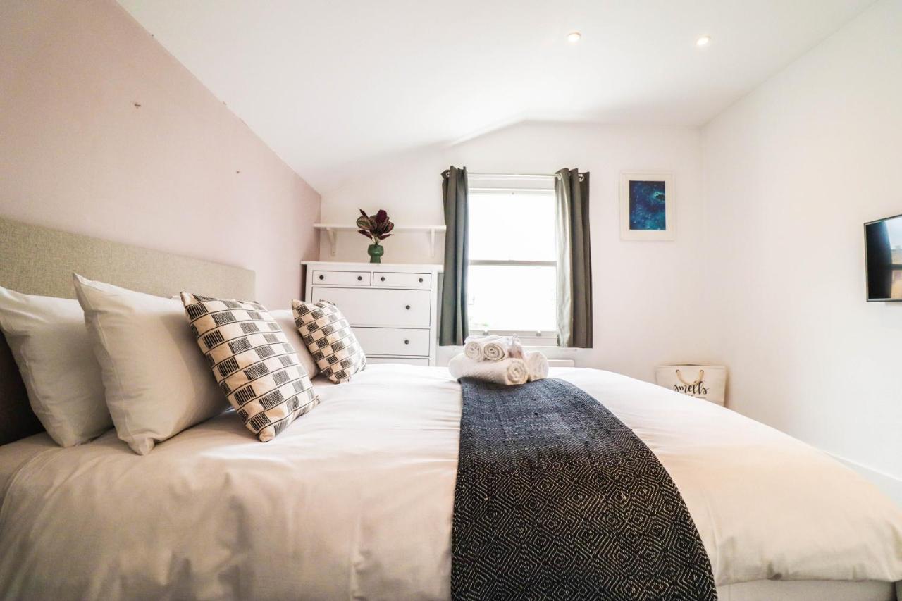Modern & Spacious 1 Bedroom Clapham Junction Flat Londyn Zewnętrze zdjęcie