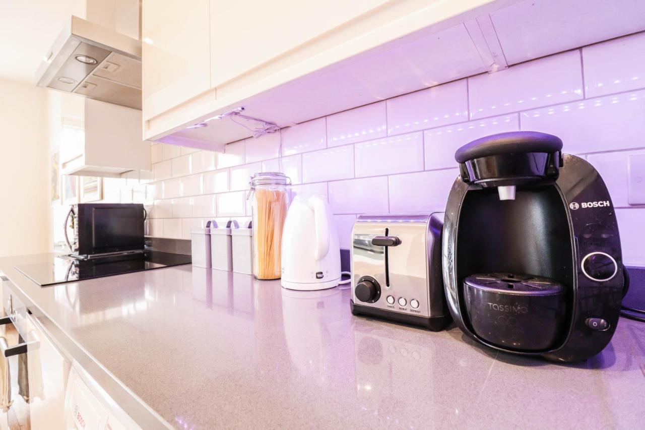 Modern & Spacious 1 Bedroom Clapham Junction Flat Londyn Zewnętrze zdjęcie